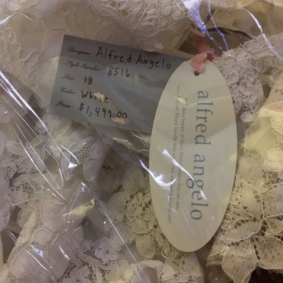 👰🏻 Alfred Angelo Bridal Wedding Gown Dress 💍 - Picture 6 of 6